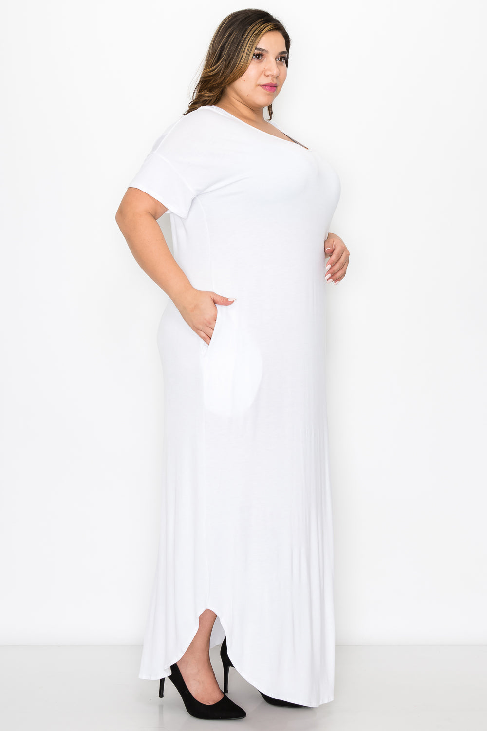 White maxi dress with short outlet sleeves